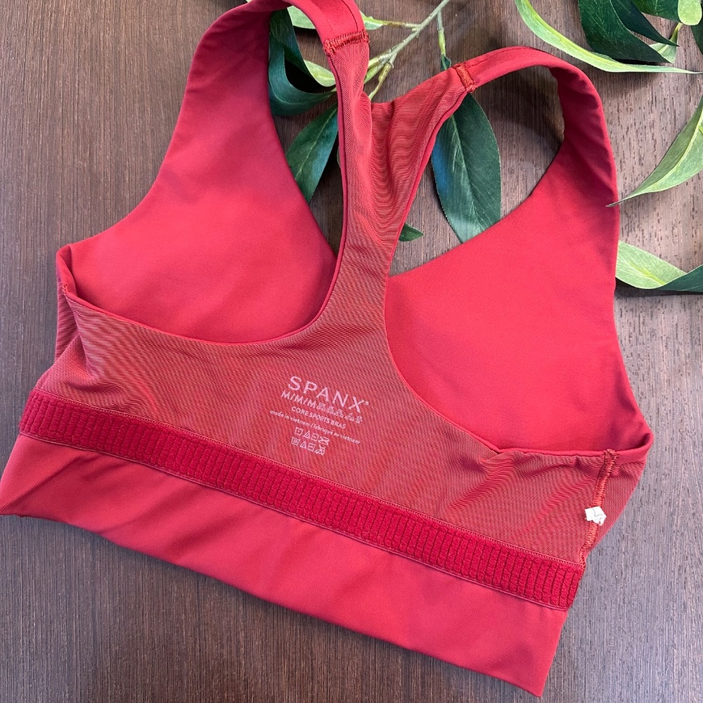 SPANX Women’s Longline Medium Impact Sports Bra – Medium - Picture 5 of 6